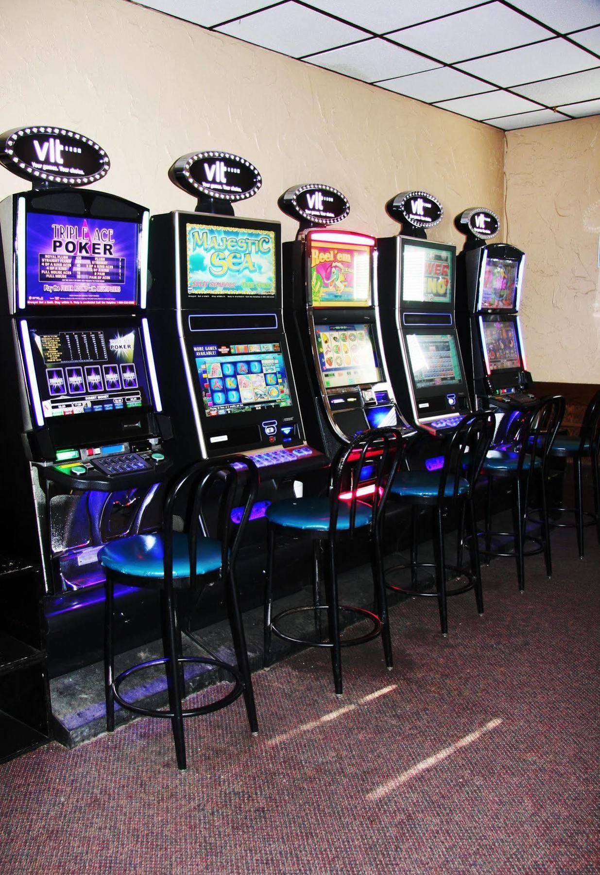 Springs Motor Inn Wainwright Dış mekan fotoğraf